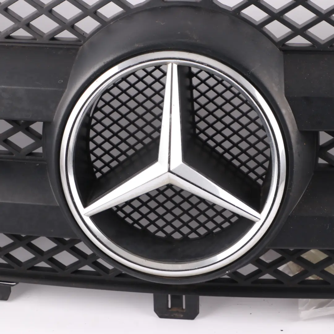 Mercedes Sprinter W906 Grill Atrapa Chłodnicy - SKU A9068800385-2 - Numer Części A9068800385