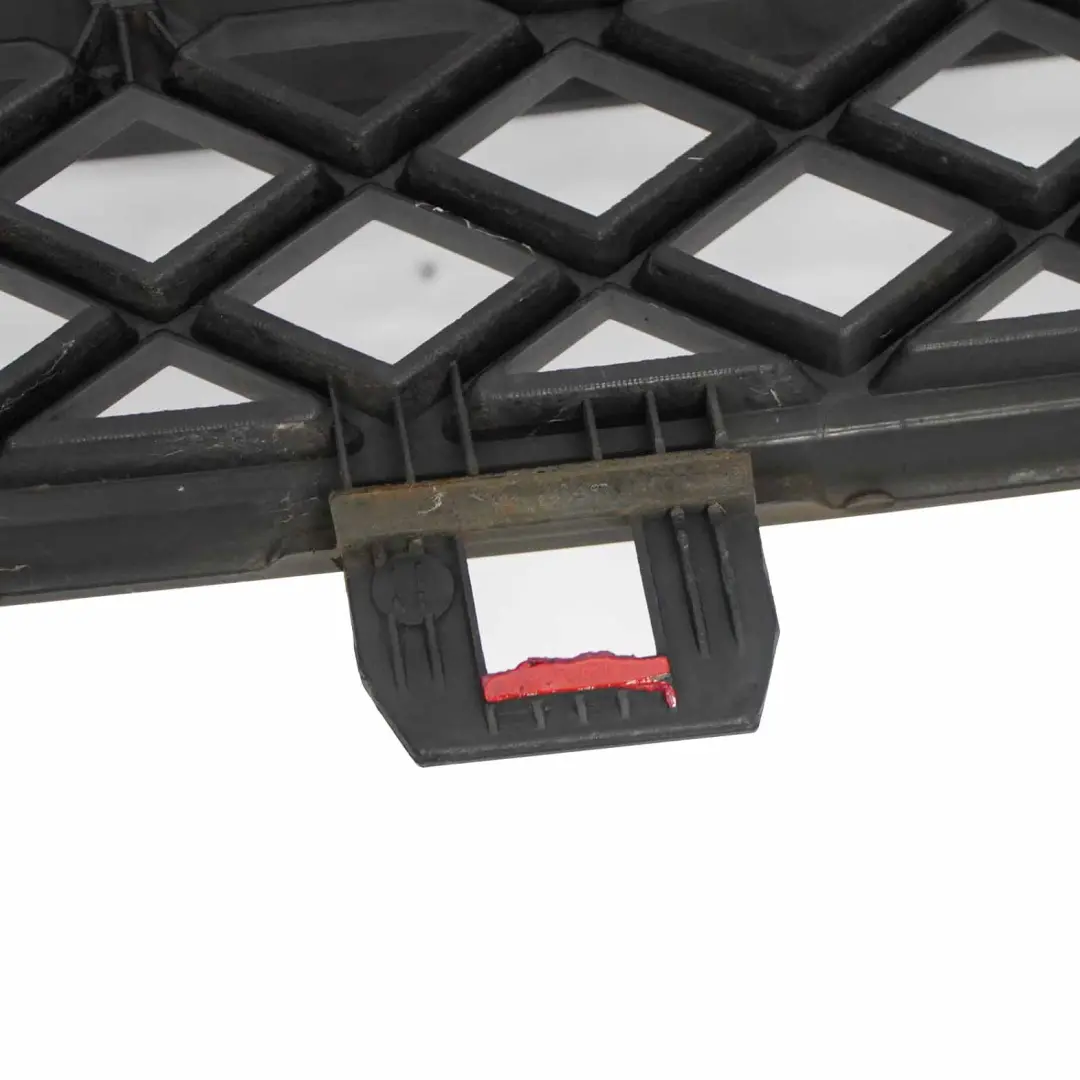 Mercedes W906 Grill Atrapa Przód TAJWAN - SKU A9068800385-TAIWAN - Numer Części A9068800385