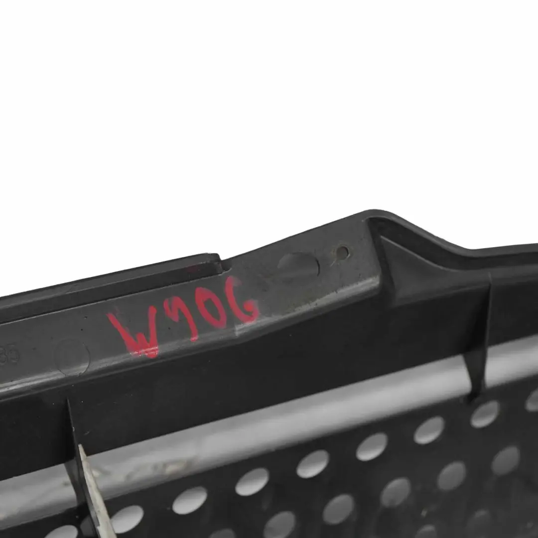 Vorderseite grill Haube Kühlerabdeckung Trim für Mercedes Sprinter W906 mit Teilenummer A9068800885 Mercedes Sprinter W906 Vorderseite grill Haube Kühlerabdeckung Trim - SKU A9068800885 - Teilenummer A9068800885