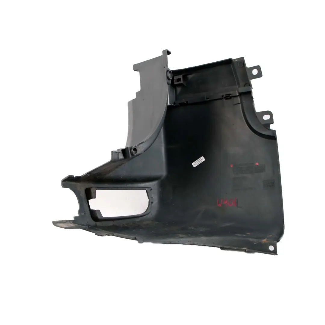 Paraurti posteriore sinistro Coperchio angolo per Mercedes W906 con numero di parte A9068801071 Mercedes W906 Paraurti posteriore sinistro Coperchio angolo - SKU A9068801071 - Numero di parte A9068801071