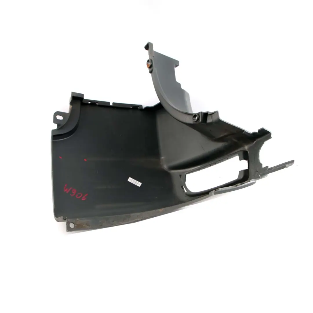 Mercedes W906 Paraurti posteriore destro Coperchio di rifinitura - SKU A9068801171 - Numero di parte A9068801171