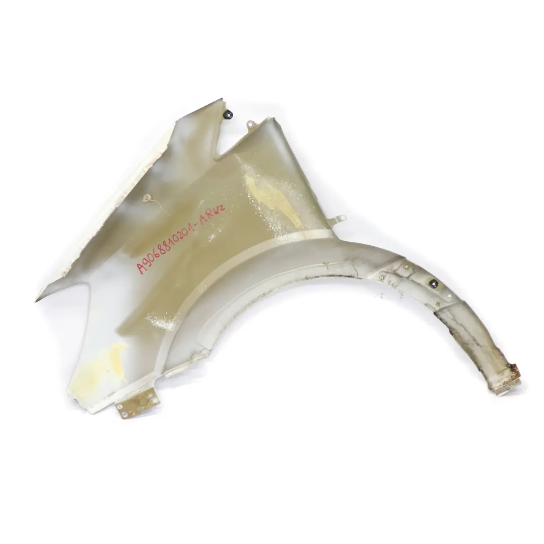 Pannello laterale anteriore destro Arctic White 9147 per Mercedes Sprinter W906 con numero di parte A9068810201 Mercedes Sprinter W906 Pannello laterale anteriore destro Arctic White 9147 - SKU A9068810201-ARW2 - Numero di parte A9068810201