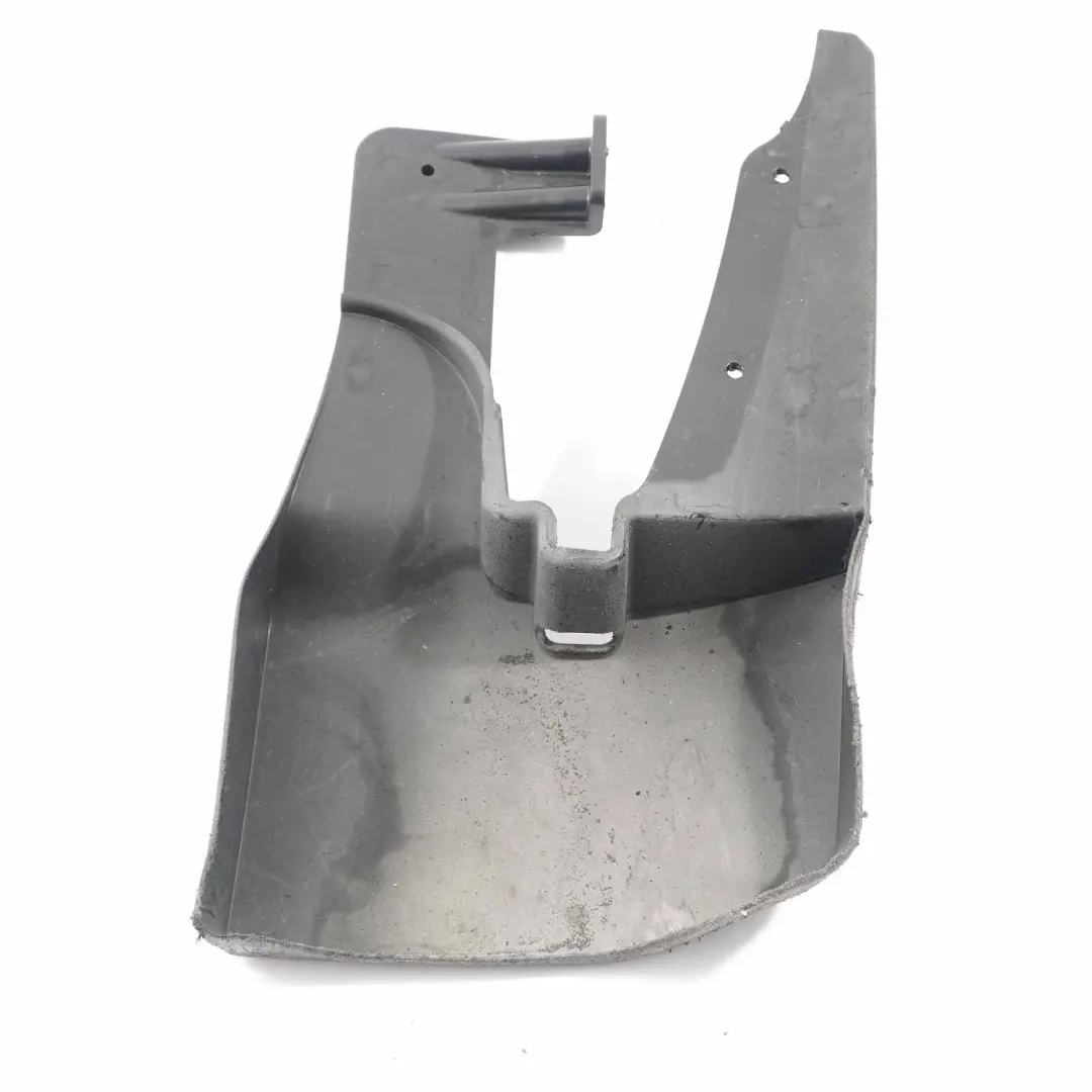 Guardabarros Mercedes W906 Crafter Delantero Izquierdo Splash Guard para con número de pieza A9068820004 Guardabarros Mercedes W906 Crafter Delantero Izquierdo Splash Guard - SKU A9068820004 - Número de pieza A9068820004