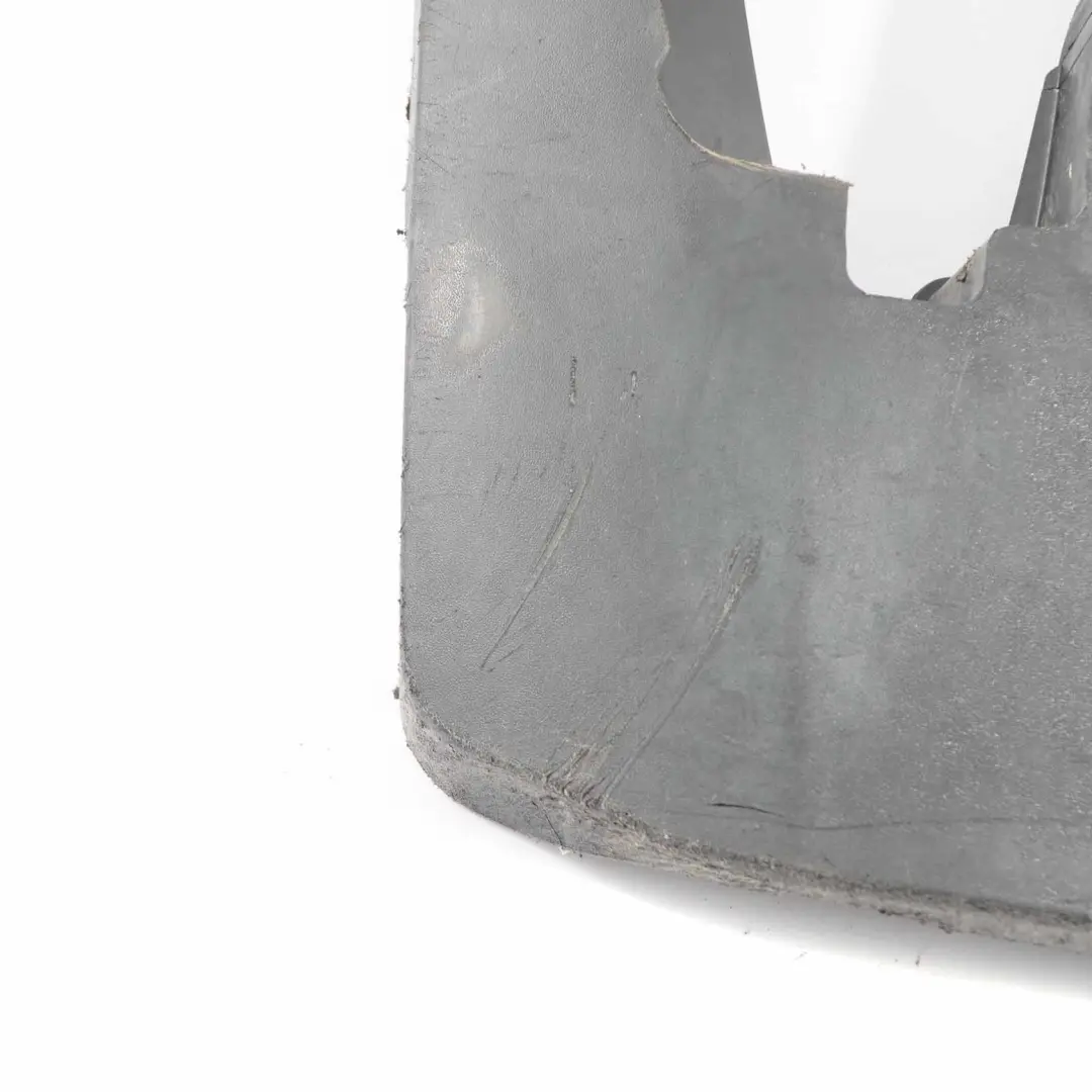 Guardabarros Mercedes W906 Crafter Delantero Izquierdo Splash Guard para con número de pieza A9068820004 Guardabarros Mercedes W906 Crafter Delantero Izquierdo Splash Guard - SKU A9068820004 - Número de pieza A9068820004