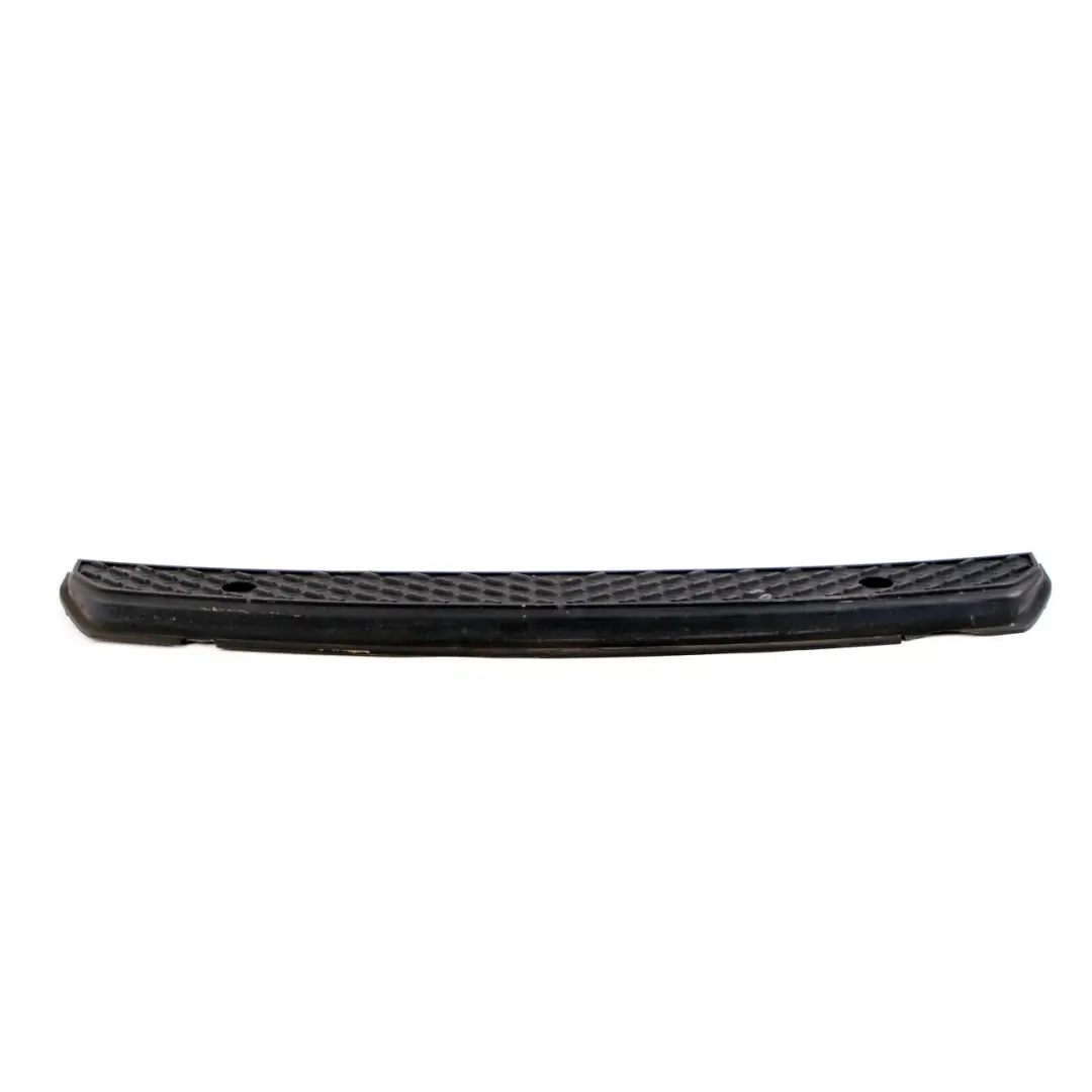 Parachoques Delantero Cubre Parrilla Negro para Mercedes Sprinter W906 con número de pieza A9068850011 Mercedes Sprinter W906 Parachoques Delantero Cubre Parrilla Negro - SKU A9068850011 - Número de pieza A9068850011
