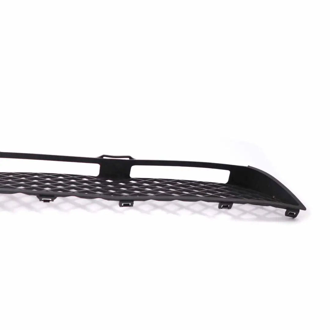 Mercedes Sprinter W906 Pare-chocs avant Grille garniture inférieur - SKU A9068850053 - Numéro de pièce A9068850053