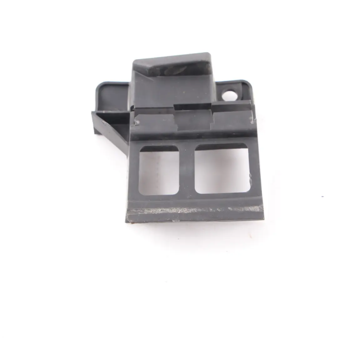 Soporte De Parachoques Delantero Izquierdo para Mercedes W906 con número de pieza A9068850163 Mercedes W906 Soporte De Parachoques Delantero Izquierdo - SKU A9068850163 - Número de pieza A9068850163