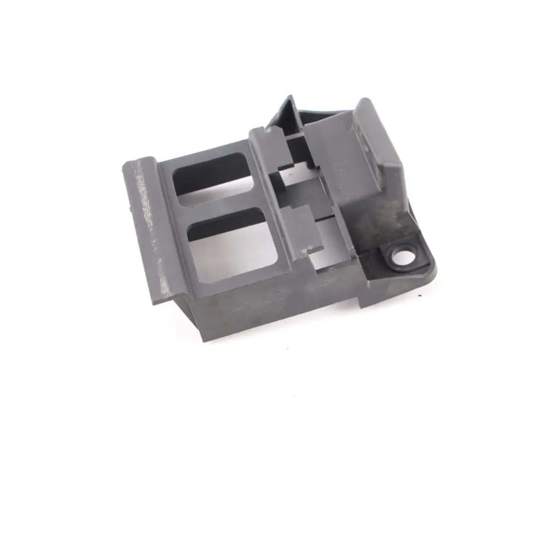 Support de pare-chocs avant gauche pour Mercedes W906 à propos du numéro de pièce A9068850163 Mercedes W906 Support de pare-chocs avant gauche - SKU A9068850163 - Numéro de pièce A9068850163