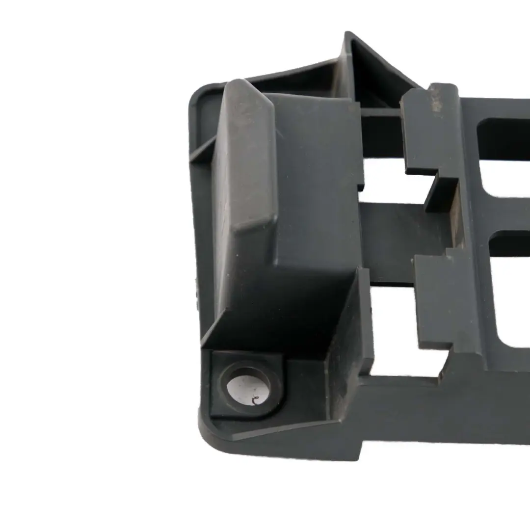 Mercedes Sprinter W906 Pare-chocs avant Support de guidage droit - SKU A9068850263 - Numéro de pièce A9068850263