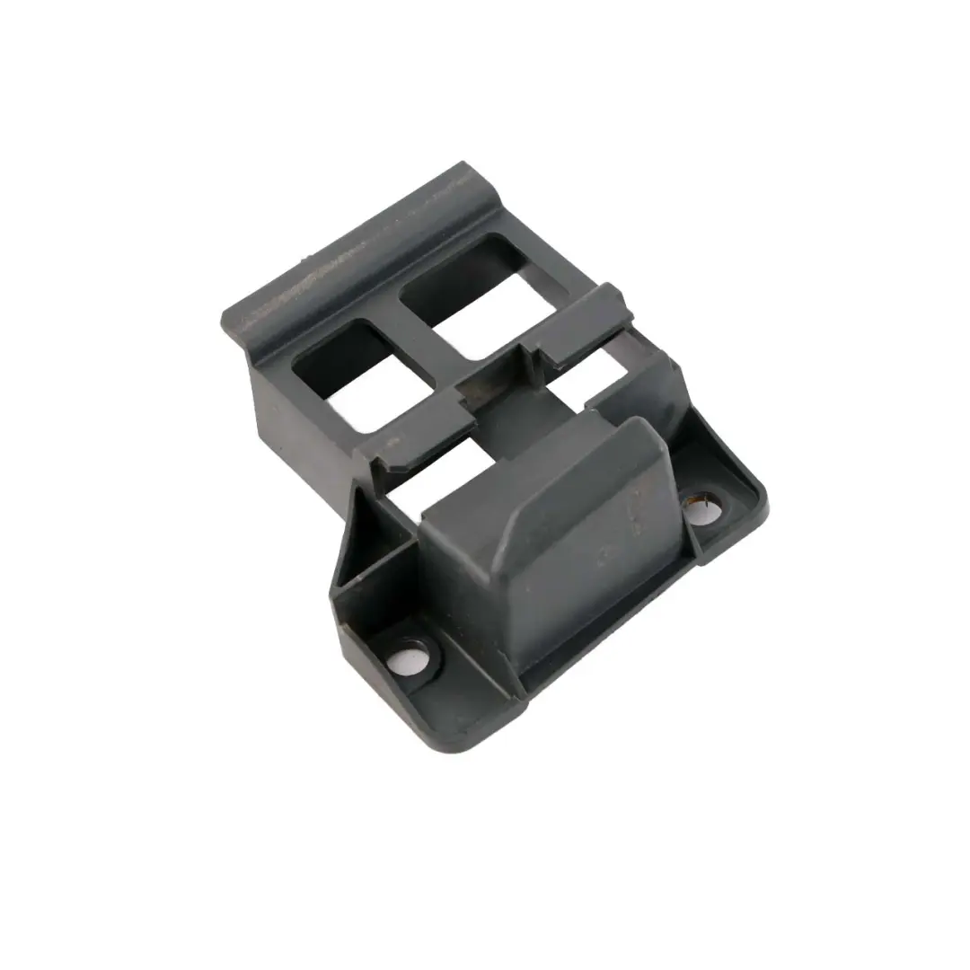 Parachoques delantero derecho Soporte guía para Mercedes Sprinter W906 con número de pieza A9068850263 Mercedes Sprinter W906 Parachoques delantero derecho Soporte guía - SKU A9068850263 - Número de pieza A9068850263