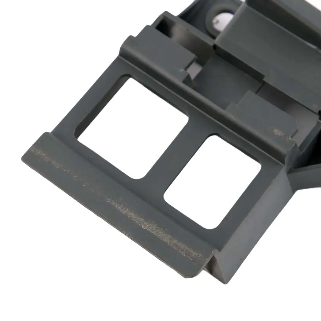 Pare-chocs avant Support de guidage droit pour Mercedes Sprinter W906 à propos du numéro de pièce A9068850263 Mercedes Sprinter W906 Pare-chocs avant Support de guidage droit - SKU A9068850263 - Numéro de pièce A9068850263