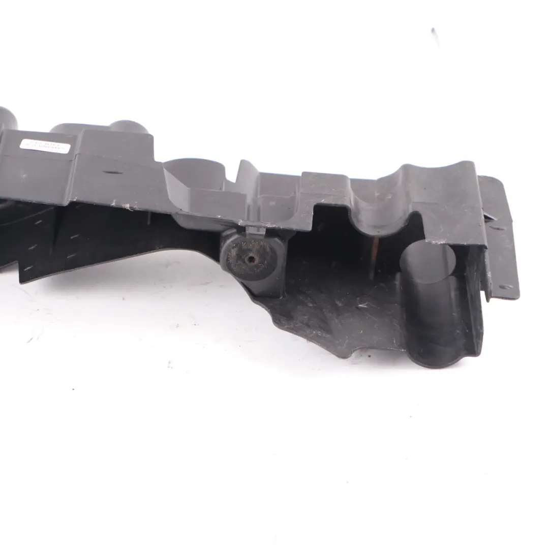 Mercedes Sprinter W906 Slam Panel Radiador Soporte Montaje Delantero - SKU A9068890131 - Número de pieza A9068890131