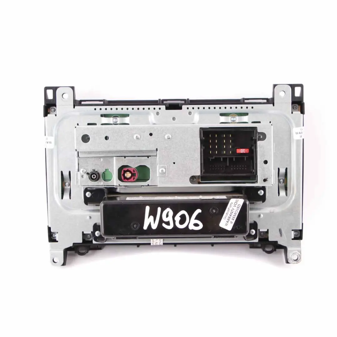Mercedes Sprinter W906 Radioodtwarzacz CD Radio - SKU A9069000004 - Numer Części A9069000004