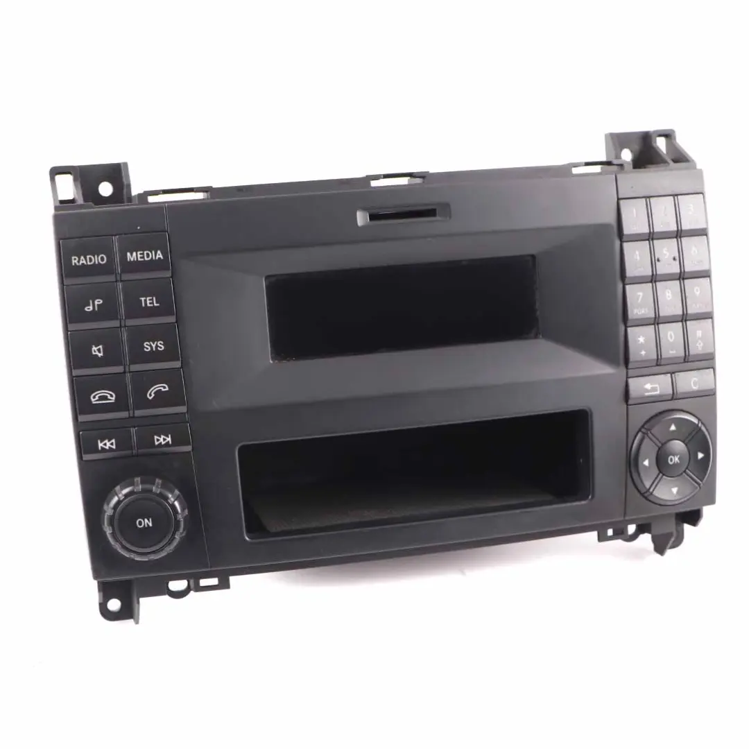Radio CD Radioodtwarzacz do Mercedes Sprinter W906 o numerze A9069000103 Mercedes Sprinter W906 Radio CD Radioodtwarzacz - SKU A9069000103 - Numer Części A9069000103