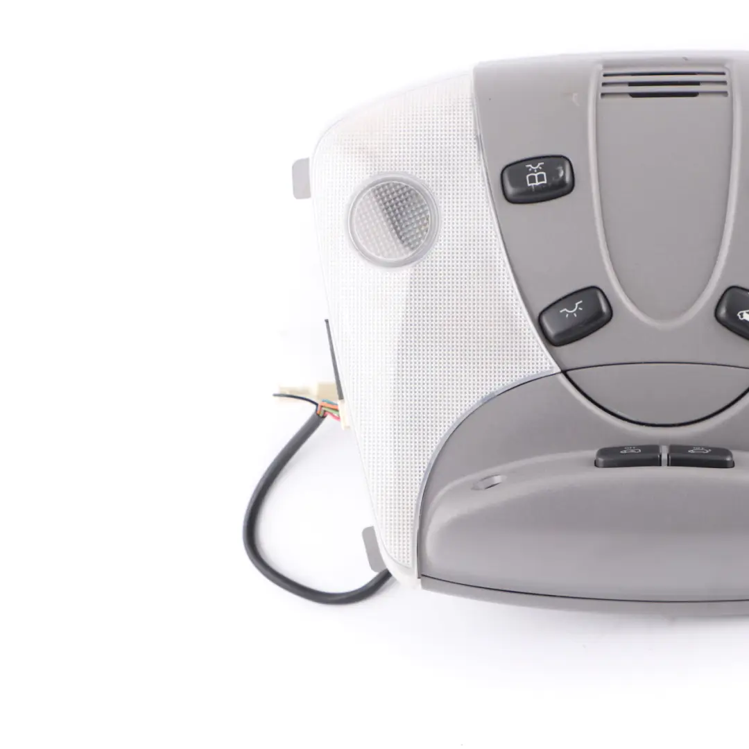 Luce del tetto Unità modulo lampada interna per Mercedes W906 VW Crafter con numero di parte A9069000200 Mercedes W906 VW Crafter Luce del tetto Unità modulo lampada interna - SKU A9069000200-1 - Numero di parte A9069000200