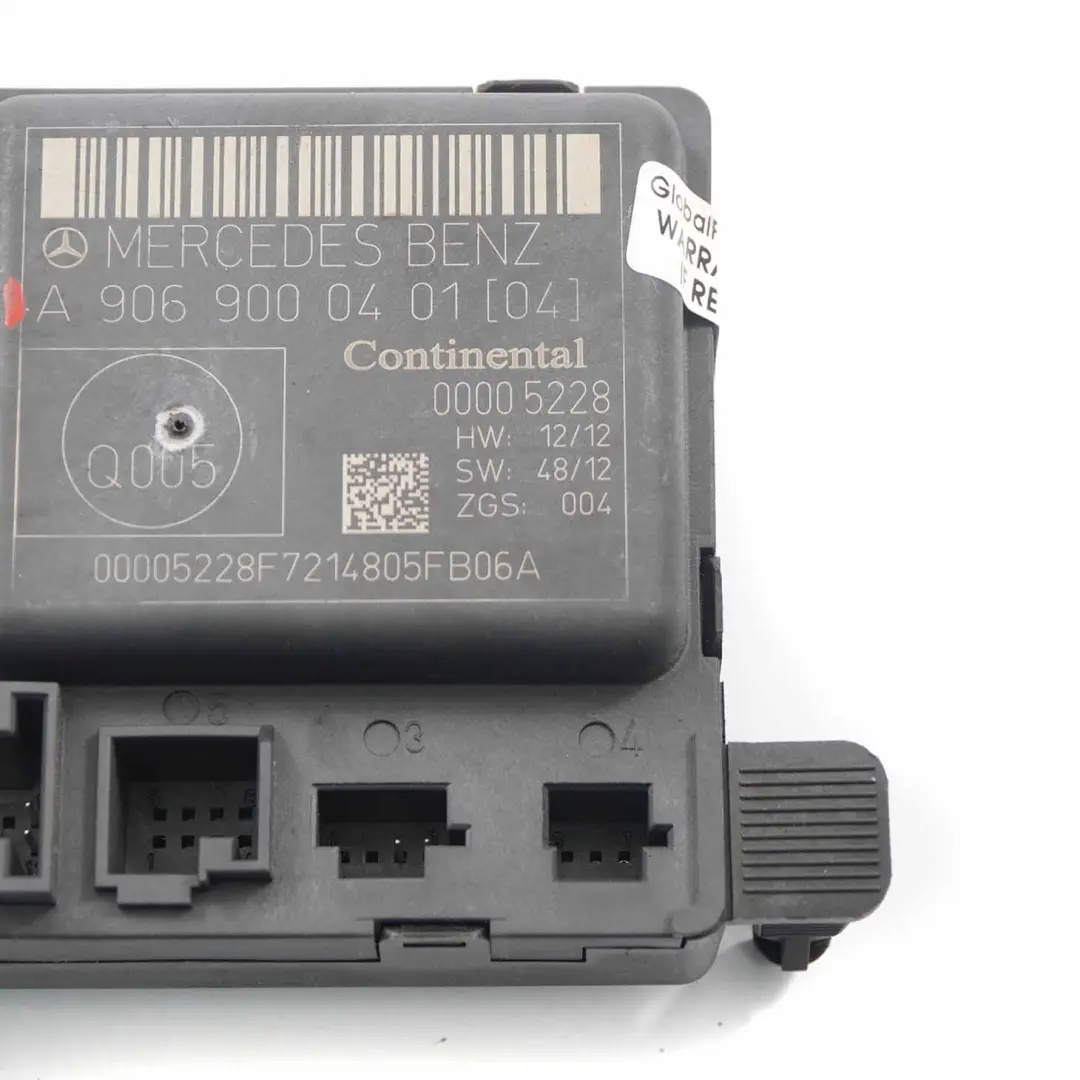 Module de porte avant droit Unité de contrôle pour Mercedes Sprinter W906 à propos du numéro de pièce A9069000401 Mercedes Sprinter W906 Module de porte avant droit Unité de contrôle - SKU A9069000401 - Numéro de pièce A9069000401