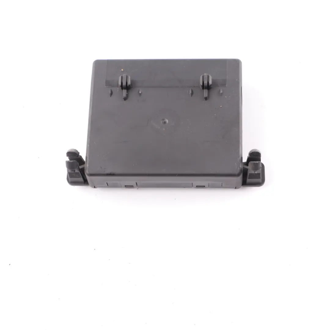 Türmodul vorne links rechts Steuergerät ECU für Mercedes W906 mit Teilenummer A9069000501 Mercedes W906 Türmodul vorne links rechts Steuergerät ECU - SKU A9069000501 - Teilenummer A9069000501