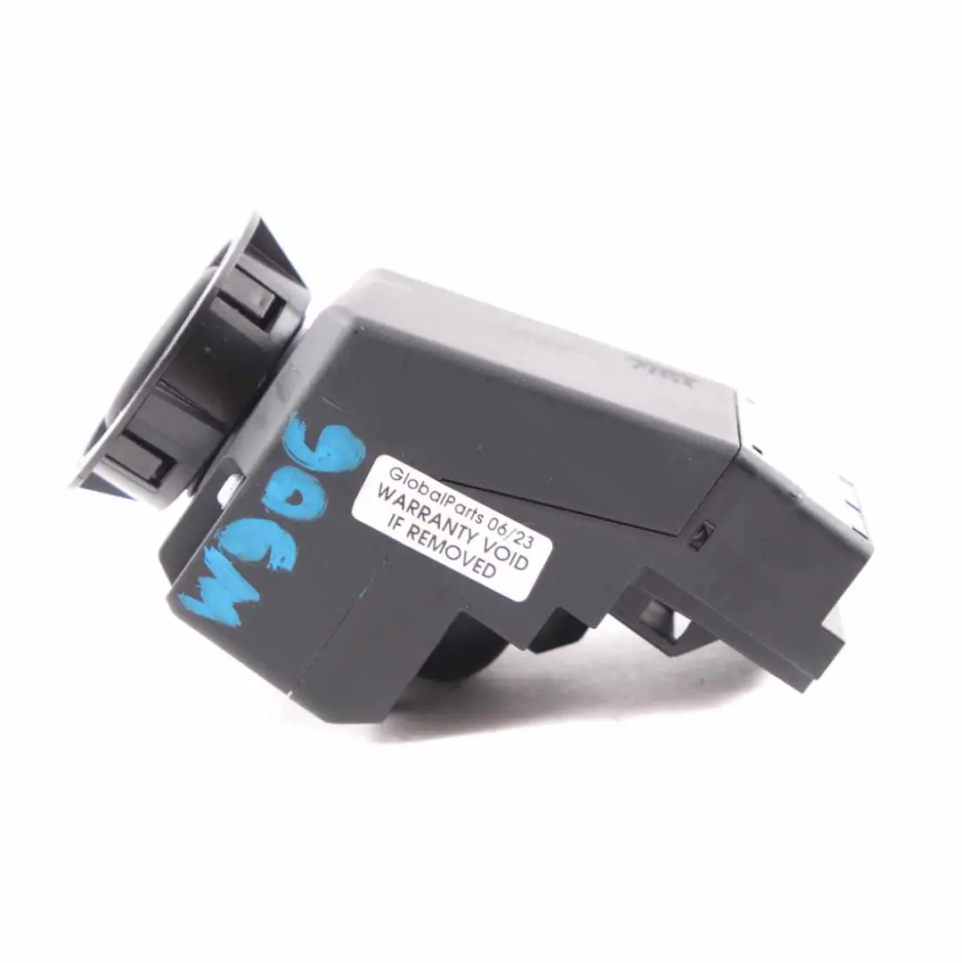 Key Reader Ignition Switch Lock Control Unit to Mercedes Sprinter W906 with Part number A9069003303 Mercedes Sprinter W906 Key Reader Ignition Switch Lock Control Unit - SKU A9069003303 - Part number A9069003303