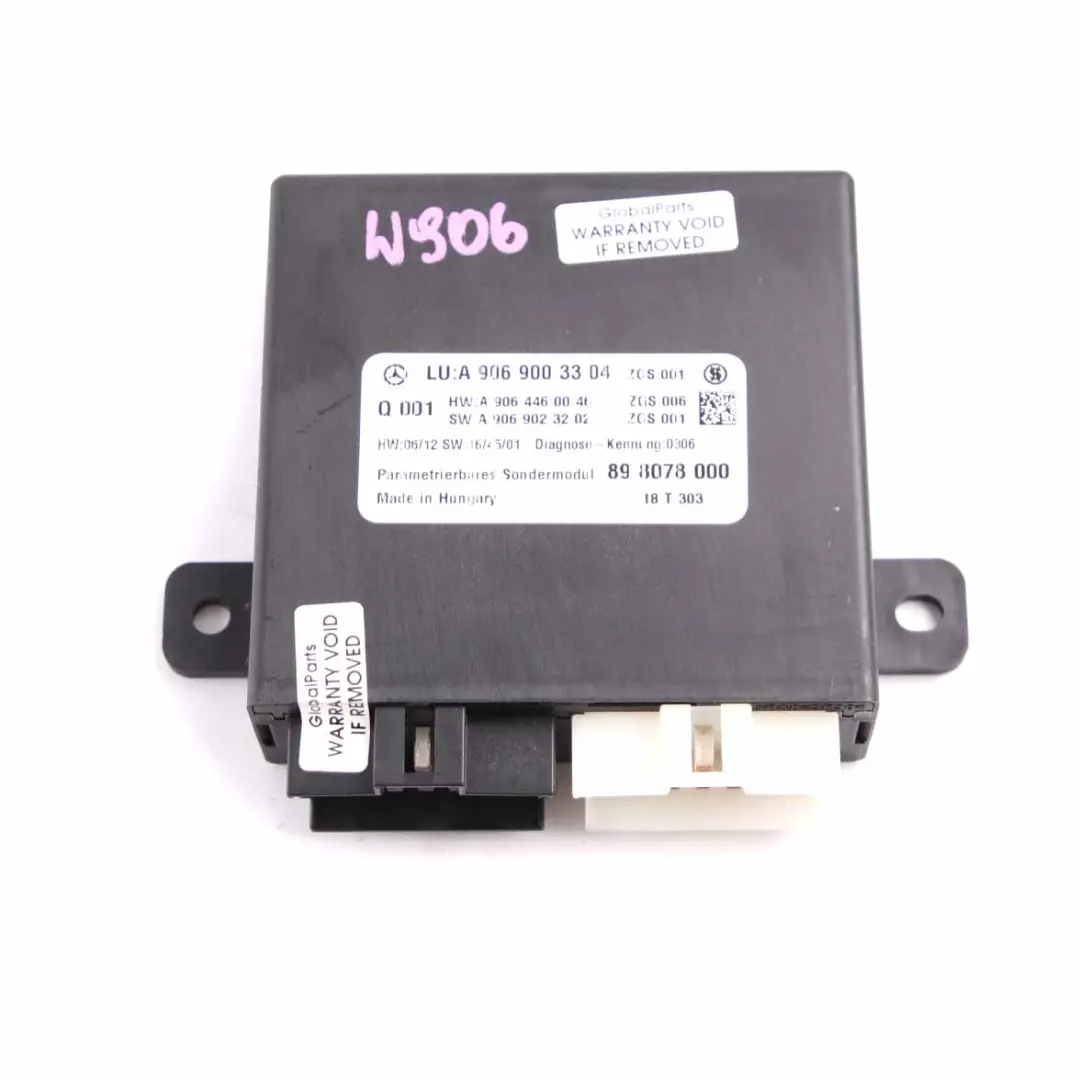Central Lock Locking Control Unit Module to Mercedes W906 with Part number A9069003304 Mercedes W906 Central Lock Locking Control Unit Module - SKU A9069003304 - Part number A9069003304