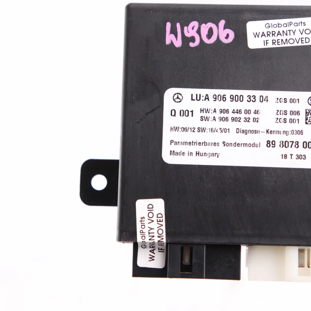 Central Lock Locking Control Unit Module to Mercedes W906 with Part number A9069003304 Mercedes W906 Central Lock Locking Control Unit Module - SKU A9069003304 - Part number A9069003304