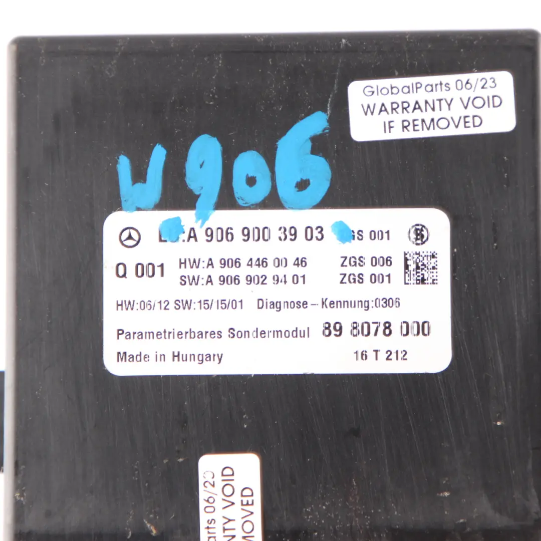 Central Lock Locking Control Unit Module to Mercedes Sprinter W906 with Part number A9069003903 Mercedes Sprinter W906 Central Lock Locking Control Unit Module - SKU A9069003903 - Part number A9069003903