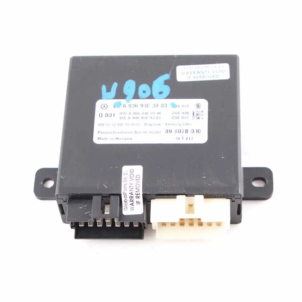 Central Lock Locking Control Unit Module to Mercedes Sprinter W906 with Part number A9069003903 Mercedes Sprinter W906 Central Lock Locking Control Unit Module - SKU A9069003903 - Part number A9069003903