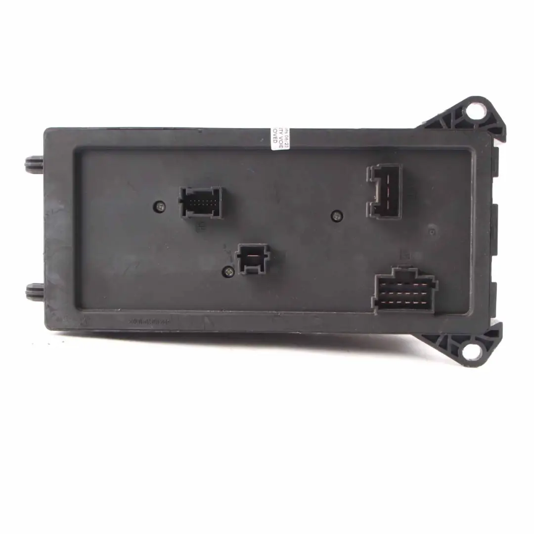 Mercedes Sprinter W906 Boîte À Fusibles SAM Module Commande - SKU A9069004700-1 - Numéro de pièce A9069004700