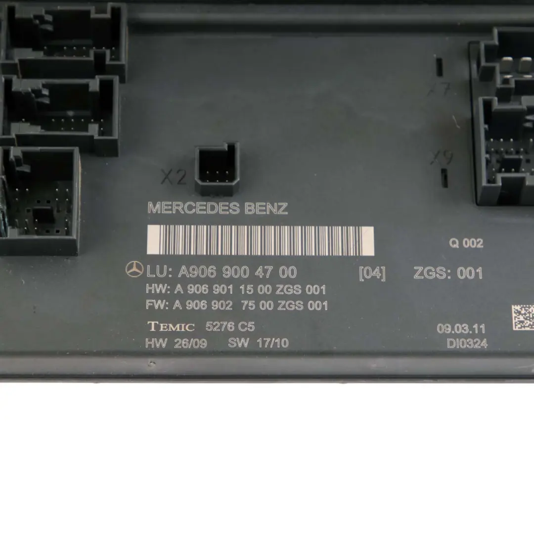 Mercedes-Benz Sprinter W906 Fuse Box SAM Control Unit Module to with Part number A9069004700 Mercedes-Benz Sprinter W906 Fuse Box SAM Control Unit Module - SKU A9069004700 - Part number A9069004700