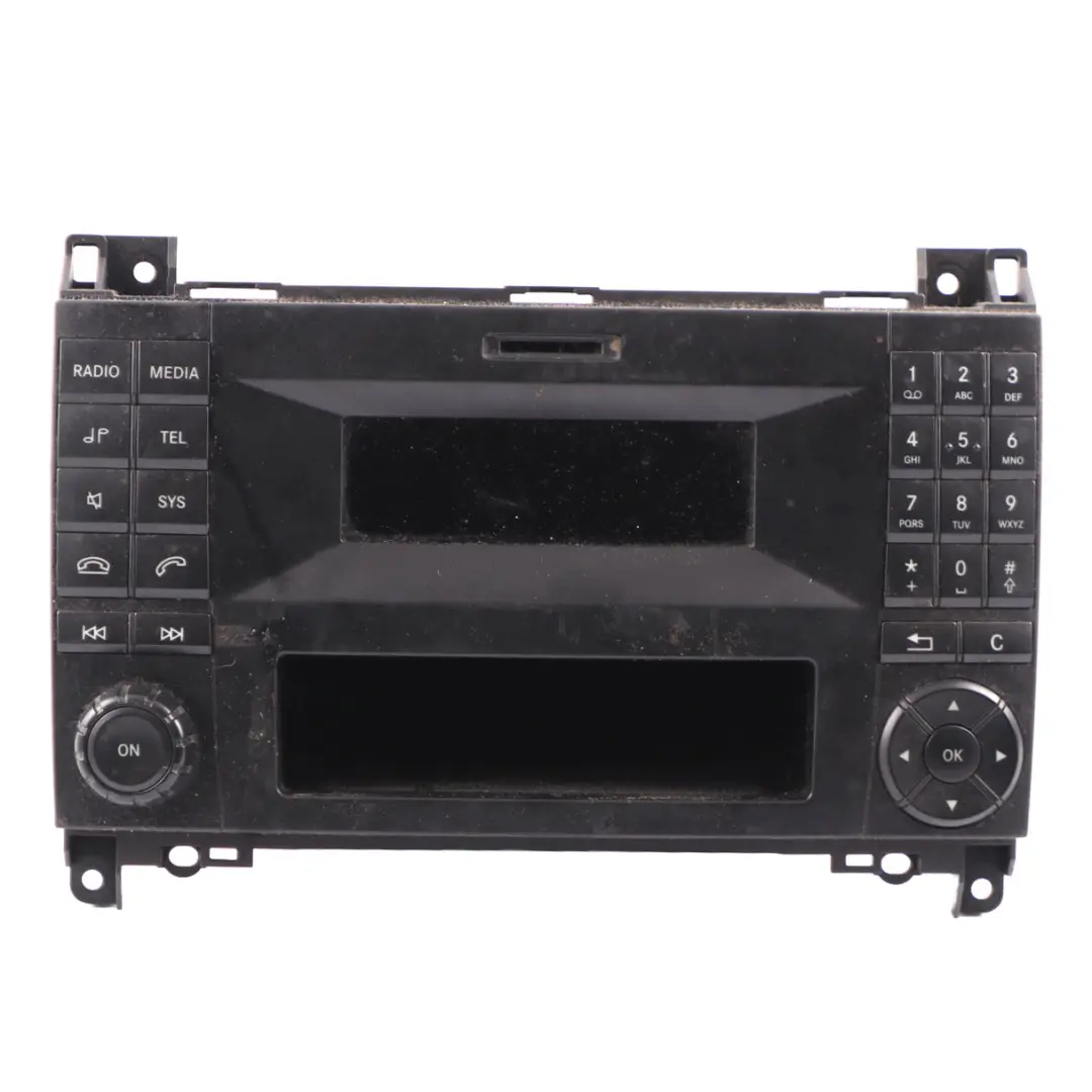 Radio Odtwarzacz CD Audio Bluetooth do Mercedes Sprinter W906 o numerze A9069005103 Mercedes Sprinter W906 Radio Odtwarzacz CD Audio Bluetooth - SKU A9069005103 - Numer Części A9069005103