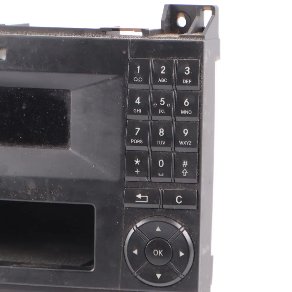 Radio CD Lettore audio Unità principale Bluetooth per Mercedes W906 con numero di parte A9069005103 Mercedes W906 Radio CD Lettore audio Unità principale Bluetooth - SKU A9069005103 - Numero di parte A9069005103