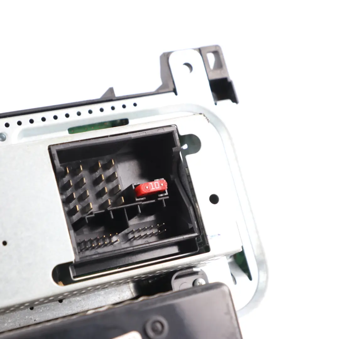 Radio CD Lettore audio Unità principale Bluetooth per Mercedes W906 con numero di parte A9069005103 Mercedes W906 Radio CD Lettore audio Unità principale Bluetooth - SKU A9069005103 - Numero di parte A9069005103