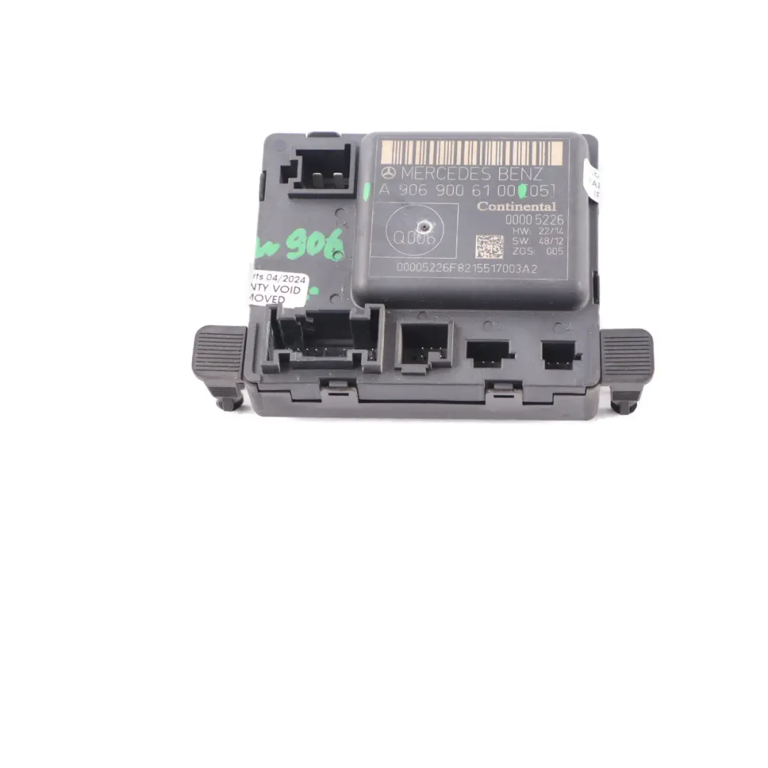 Modulo porta anteriore destro Modulo controllo per Mercedes W906 con numero di parte A9069006100 Mercedes W906 Modulo porta anteriore destro Modulo controllo - SKU A9069006100 - Numero di parte A9069006100