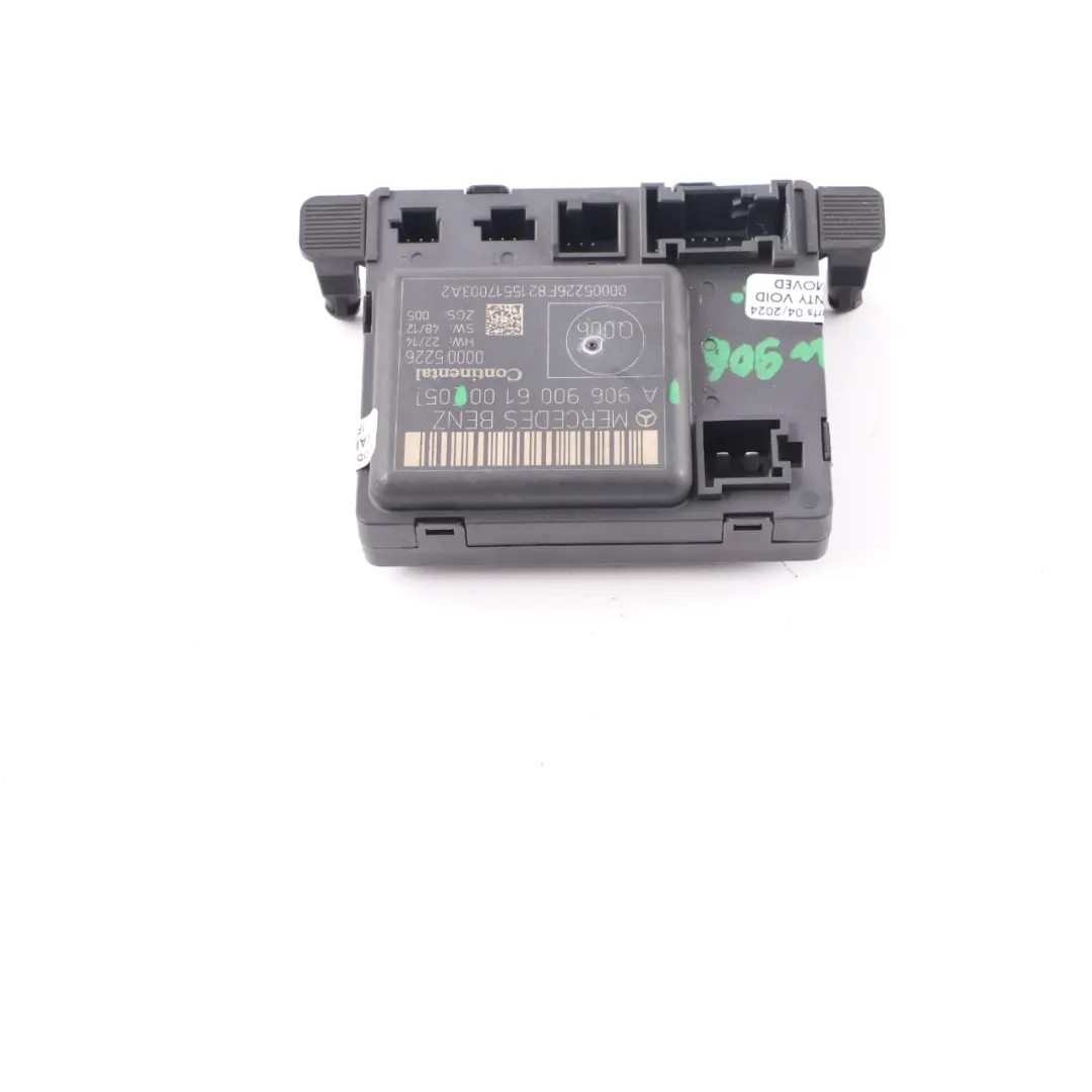 Mercedes W906 Módulo puerta delantera derecha Módulo de control - SKU A9069006100 - Número de pieza A9069006100