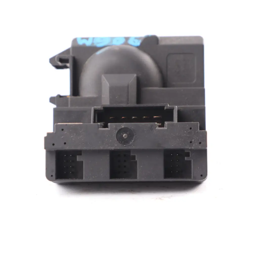 Mercedes Sprinter W906 Key Reader Ignition Switch Lock Control Unit - SKU A9069008600-1 - Part number A9069008600