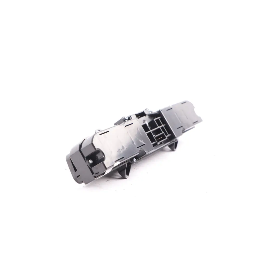 Mercedes W906 cruscotto Hazard ASR Bloccaggio ECO PDC Interruttore - SKU A9069051601 - Numero di parte A9069051601