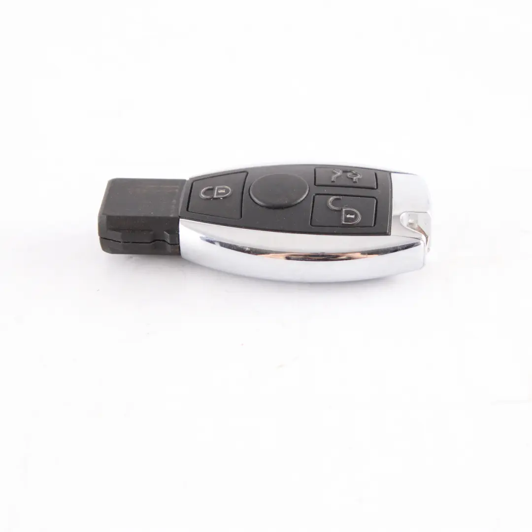Mercedes Sprinter W906 Funkfernbedienung Alarm Schlüsselschalter - SKU A9069053600-1 - Teilenummer A9069053600