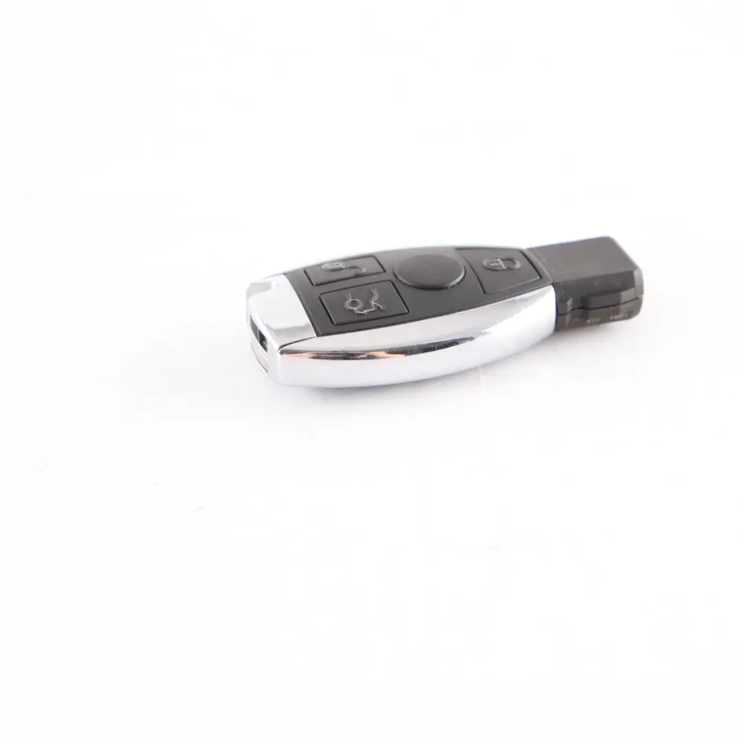 Mercedes Sprinter W906 Funkfernbedienung Alarm Schlüsselschalter - SKU A9069053600-1 - Teilenummer A9069053600