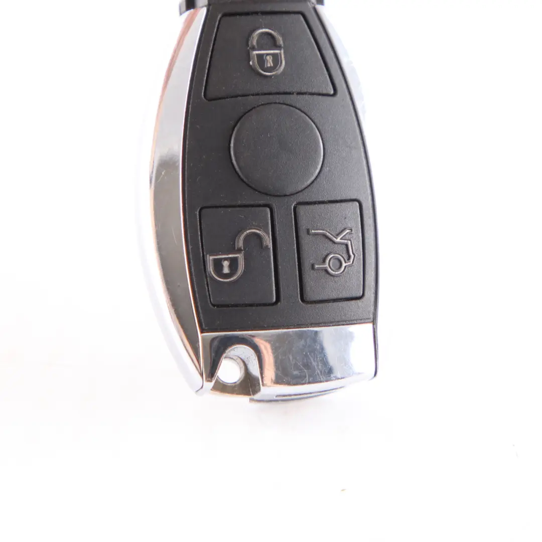 Mercedes Sprinter W906 Funkfernbedienung Alarm Schlüsselschalter - SKU A9069053600-1 - Teilenummer A9069053600
