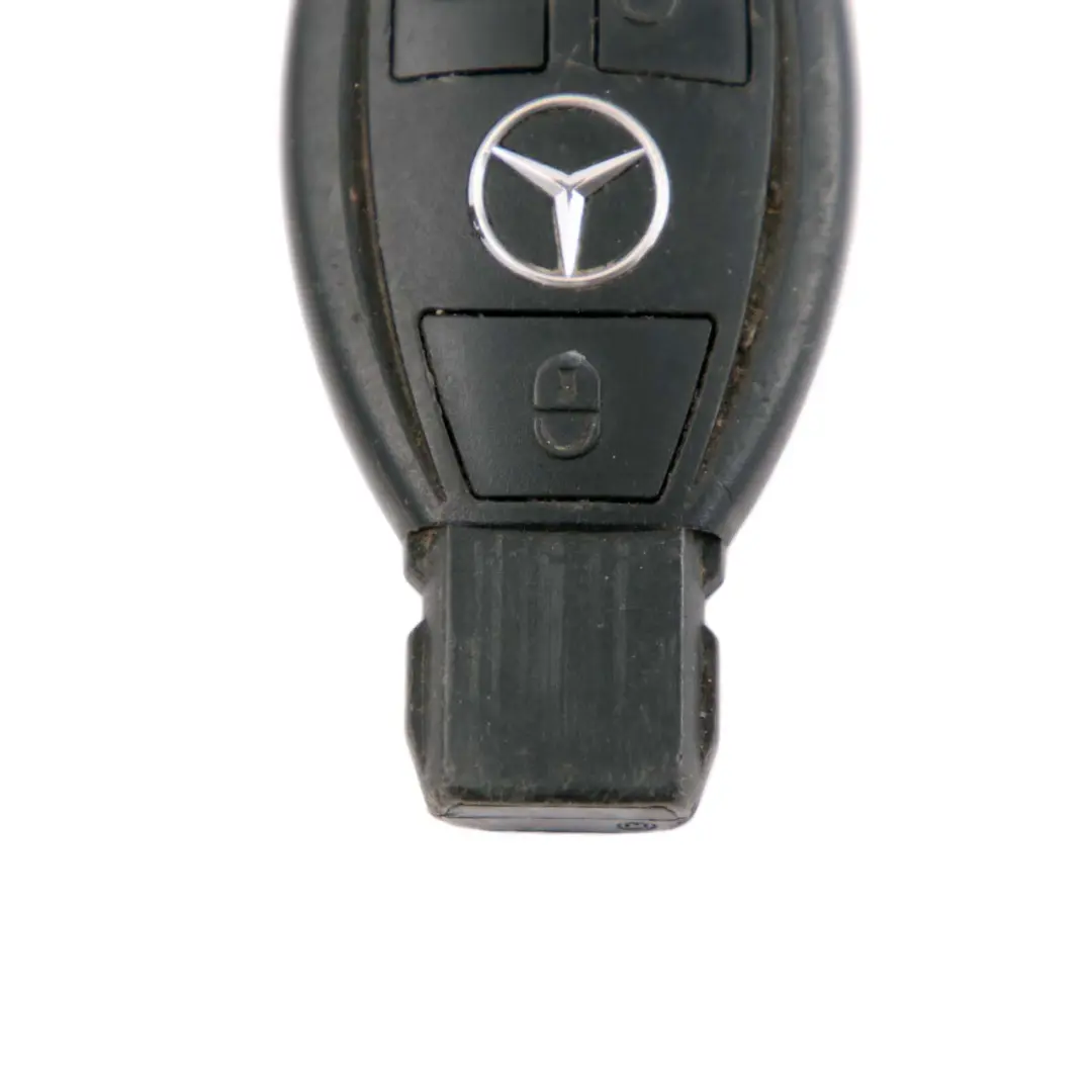  Mercedes-Benz Sprinter W906 Radio Remote Control Alarm Key Button - SKU A9069053600 - Part number A9069053600