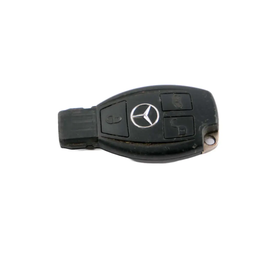  Mercedes-Benz Sprinter W906 Radio Remote Control Alarm Key Button - SKU A9069053600 - Part number A9069053600