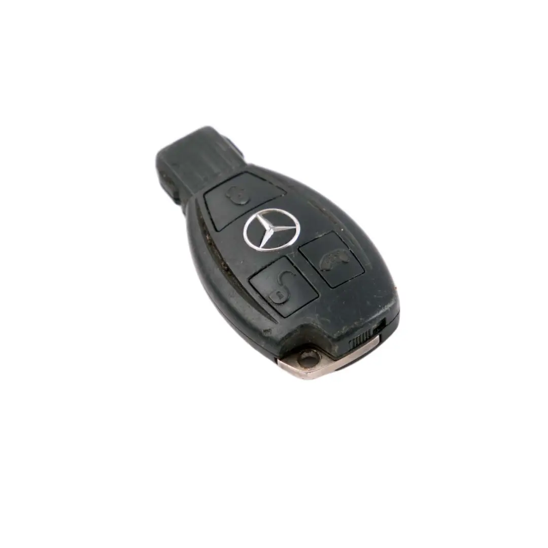  Mercedes-Benz Sprinter W906 Radio Remote Control Alarm Key Button - SKU A9069053600 - Part number A9069053600