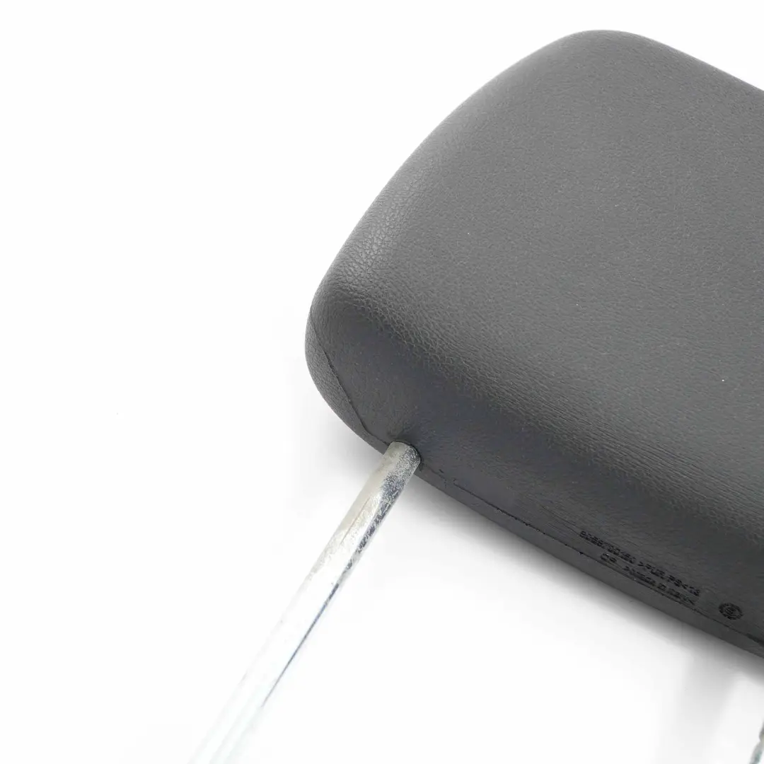 Appui-tête de siège avant simili cuir noir pour Mercedes Sprinter W906 à propos du numéro de pièce A9069700150 Mercedes Sprinter W906 Appui-tête de siège avant simili cuir noir - SKU A9069700150 - Numéro de pièce A9069700150