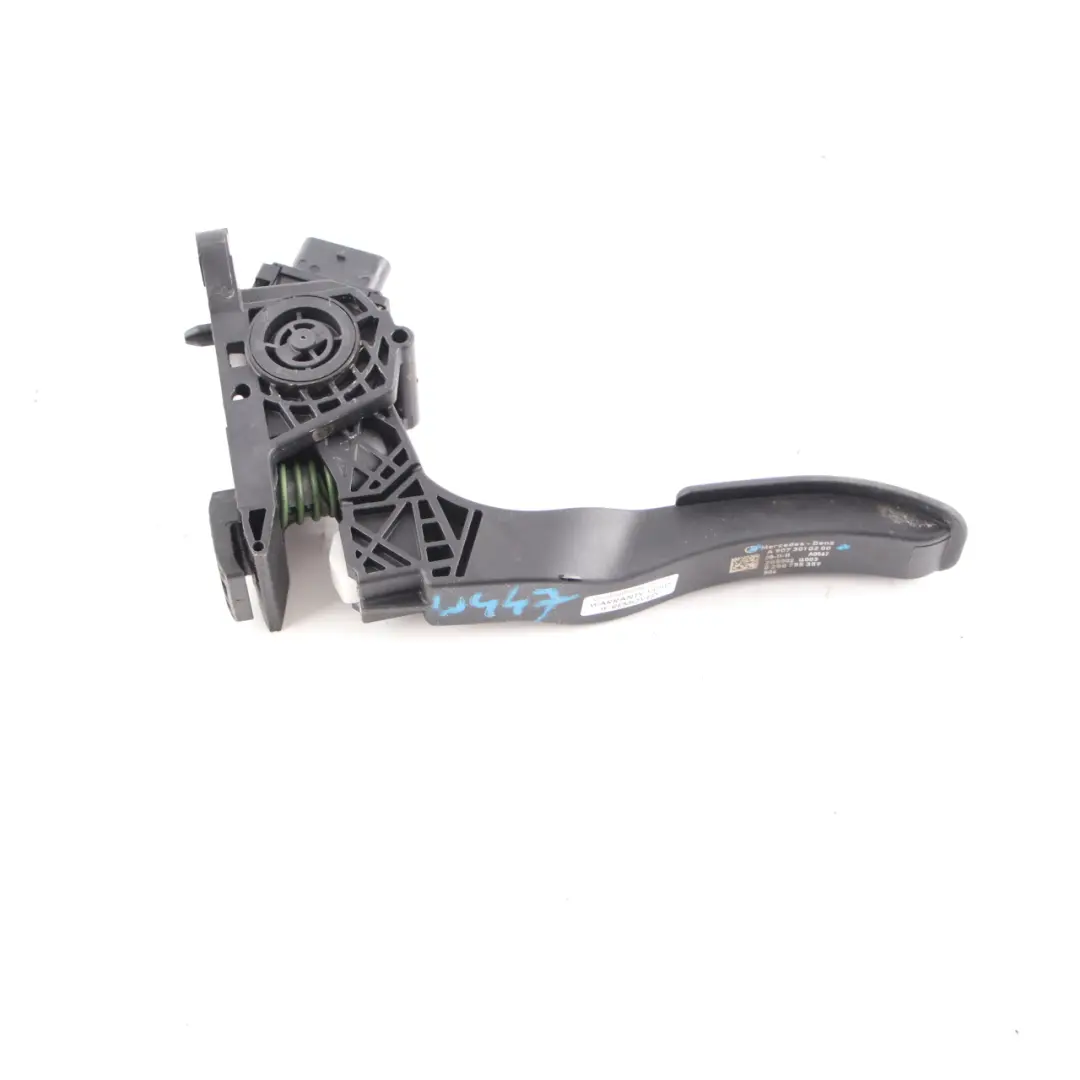 Mercedes A447 W639 W906 W907 Pedal del acelerador Unidad de gas - SKU A9073010200 - Número de pieza A9073010200