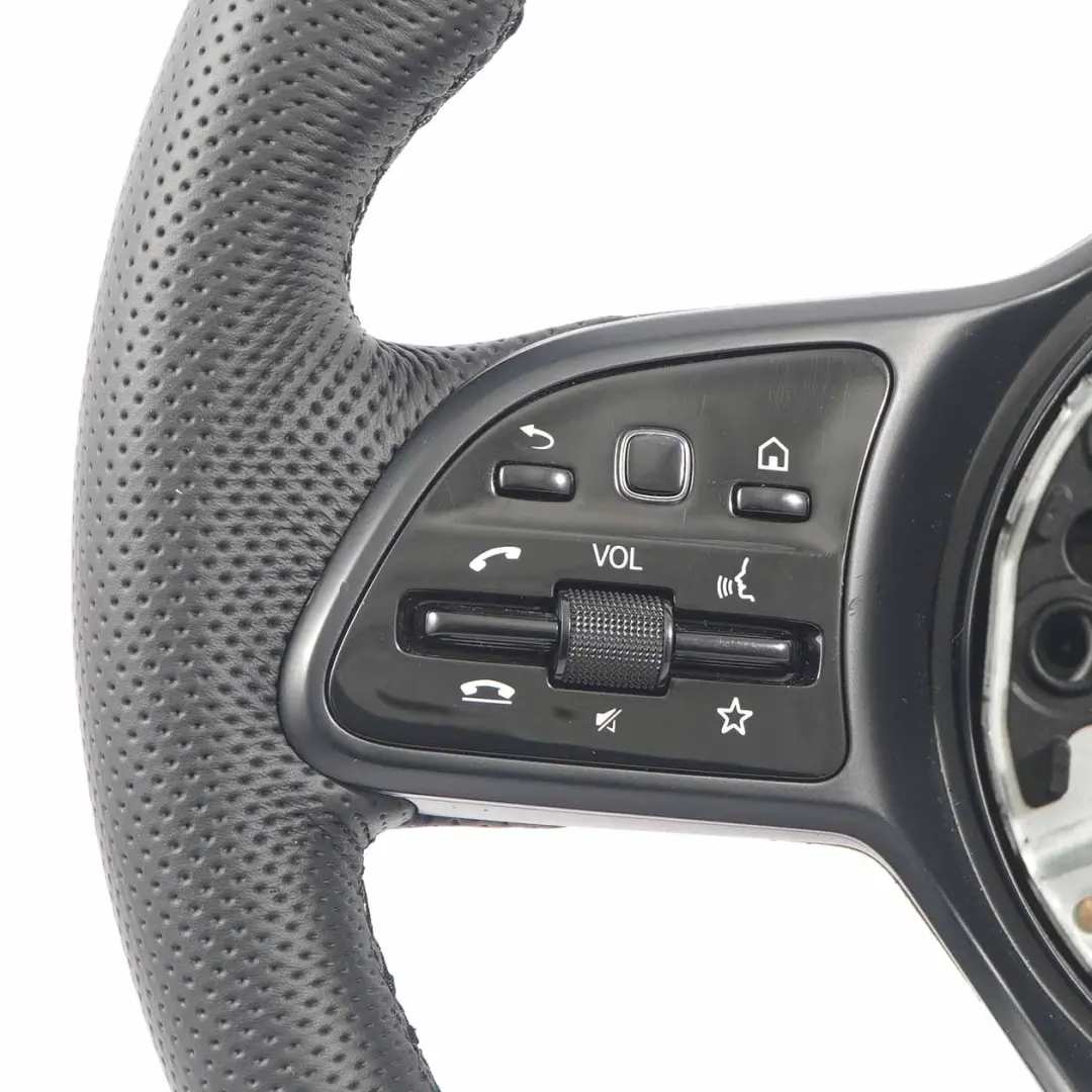 Mercedes W907 W910 NOUVEAU Volant en cuir noir multifonction A9074600802 - SKU A9074600104-1 - Numéro de pièce A9074600104