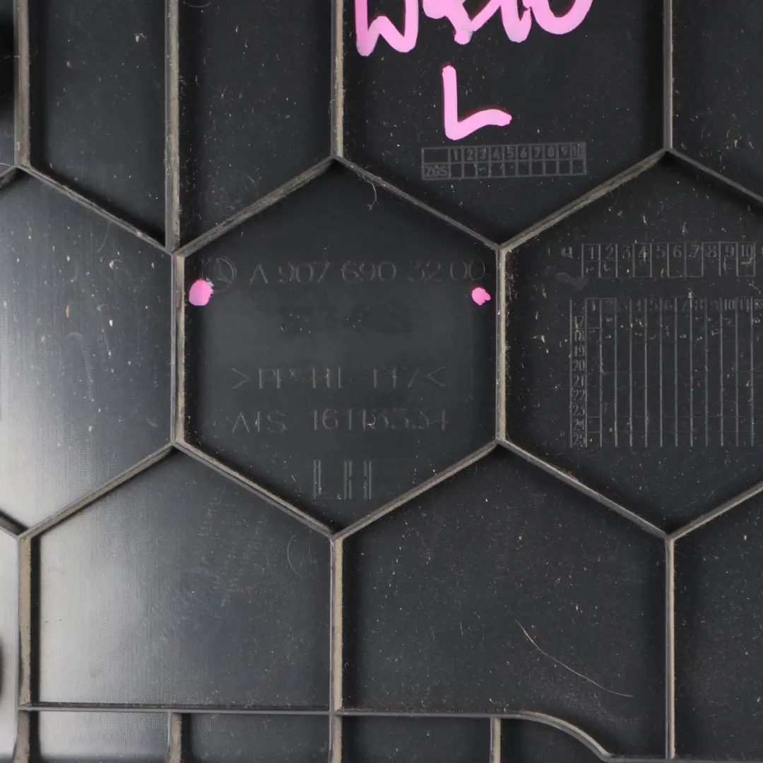 B-Pillar Cover Mercedes W907 W910 Trim Column Left N/S Panel Black to with Part number A9076903200 B-Pillar Cover Mercedes W907 W910 Trim Column Left N/S Panel Black - SKU A9076903200 - Part number A9076903200