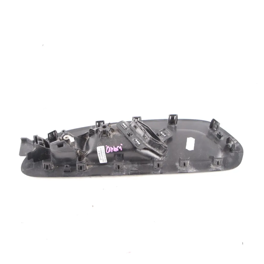 Mercedes W907 W910 Klamka Wewnętrzna Drzwi Czarna Lewy Przód - SKU A9077601700 - Numer Części A9077601700