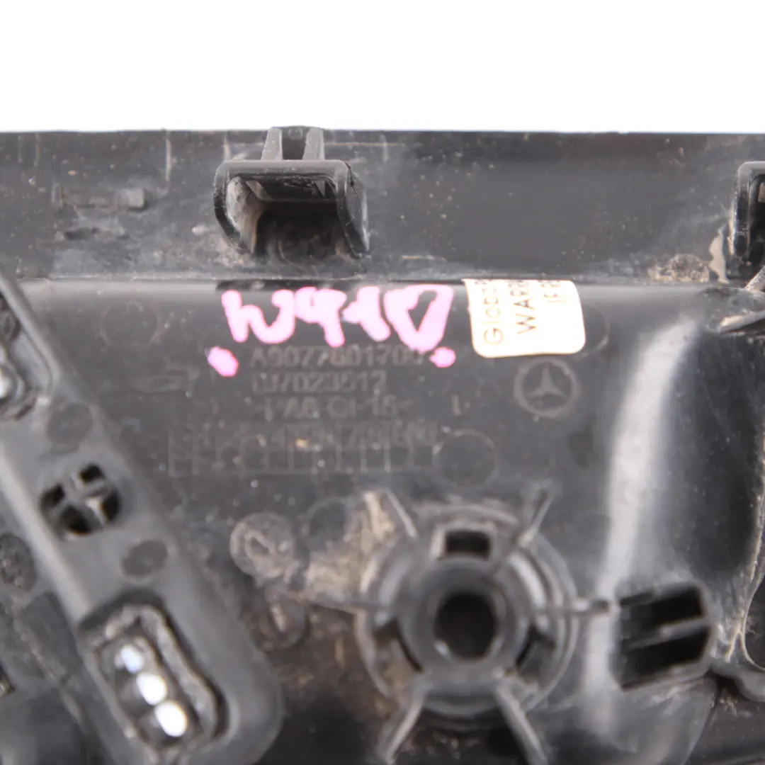 Tür Griff Mercedes W907 W910 Griff Innen Vorne Links Schwarz für mit Teilenummer A9077601700 Tür Griff Mercedes W907 W910 Griff Innen Vorne Links Schwarz - SKU A9077601700 - Teilenummer A9077601700