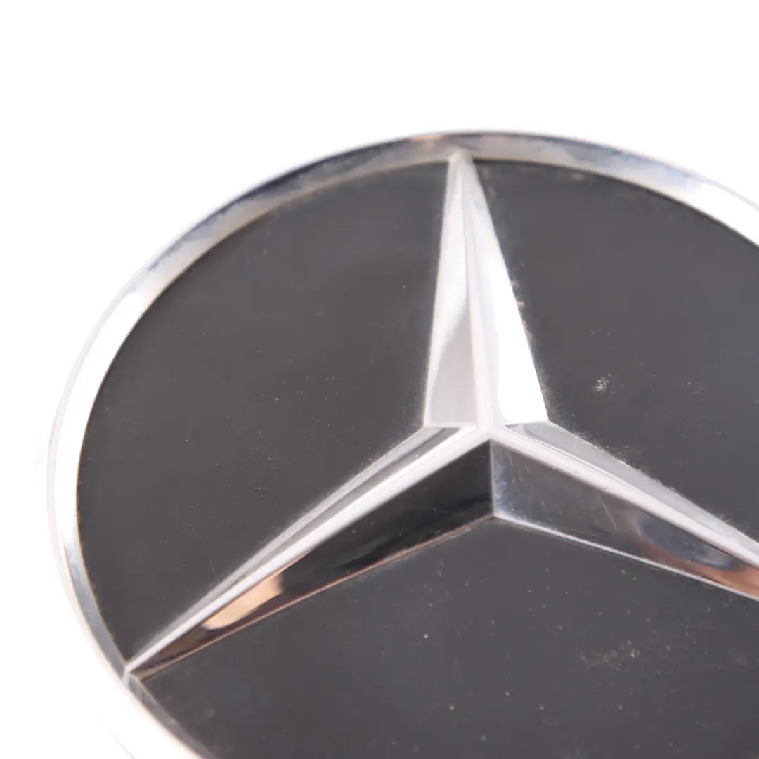 W907 W910 Heckklappenemblem Kofferraum Stern Logo Abzeichen für Mercedes mit Teilenummer A9078172400 Mercedes W907 W910 Heckklappenemblem Kofferraum Stern Logo Abzeichen - SKU A9078172400 - Teilenummer A9078172400