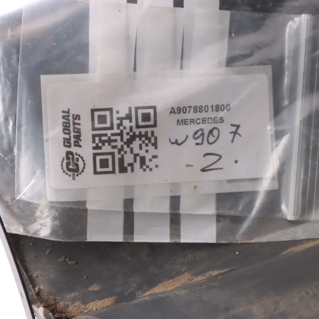 W907 Angolo paraurti posteriore sinistro A9078801800 per Mercedes con numero di parte A9078853500 Mercedes W907 Angolo paraurti posteriore sinistro A9078801800 - SKU A9078853500 - Numero di parte A9078853500