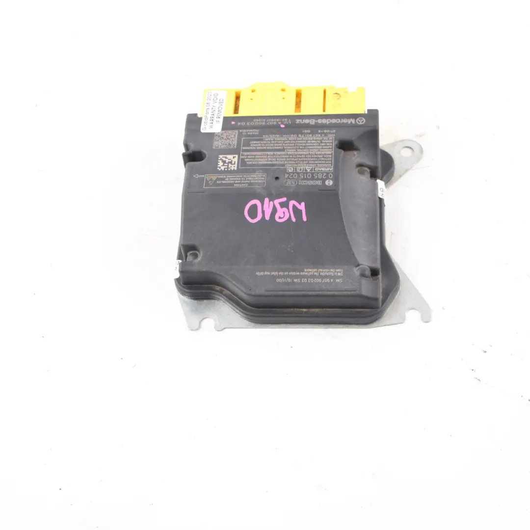 W907 W910 Moduł Sensor Poduszek Powietrznych do Mercedes Sprinter o numerze A9079000304 Mercedes Sprinter W907 W910 Moduł Sensor Poduszek Powietrznych - SKU A9079000304 - Numer Części A9079000304